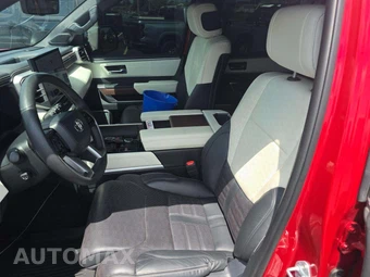 2023 Toyota Sequoia Capstone – miniatura 3