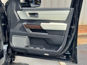 2023 Toyota Sequoia Capstone - miniatura 48
