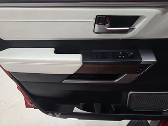 2023 Toyota Sequoia Capstone - miniatura 9
