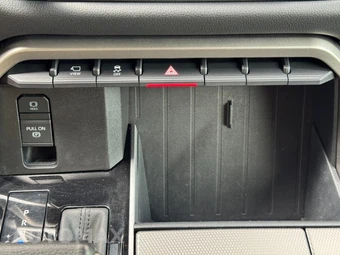 2023 Toyota Sequoia Limited - miniatura 29