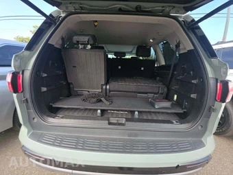 2023 Toyota Sequoia Limited - miniatura 15