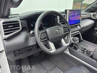 2023 Toyota Sequoia Platinum - miniatura 12