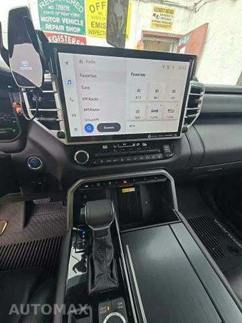2023 Toyota Sequoia Platinum - miniatura 10