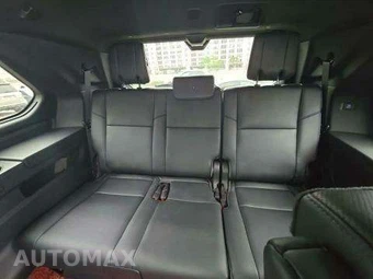 2023 Toyota Sequoia Platinum - miniatura 14