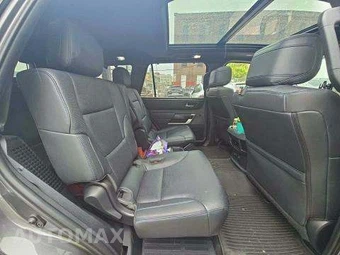 2023 Toyota Sequoia Platinum - miniatura 17
