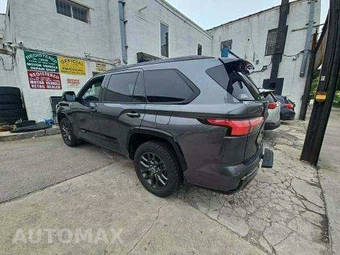 2023 Toyota Sequoia Platinum - miniatura 2