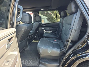 2023 Toyota Sequoia Platinum - miniatura 13