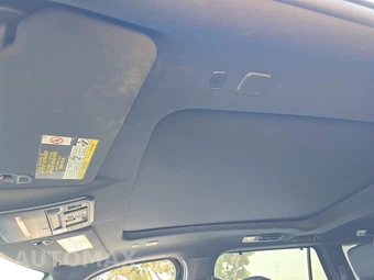 2023 Toyota Sequoia Platinum - miniatura 26