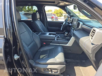 2023 Toyota Sequoia Platinum - miniatura 8
