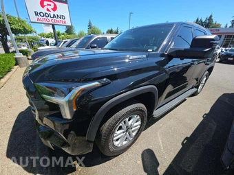 2023 Toyota Sequoia SR5