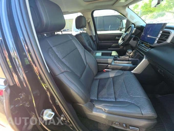 2023 Toyota Sequoia SR5 – miniatura 19