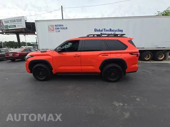 2023 Toyota Sequoia TRD Pro - miniatura 3