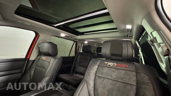 2023 Toyota Sequoia TRD Pro - miniatura 16