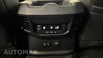 2023 Toyota Sequoia TRD Pro - miniatura 38