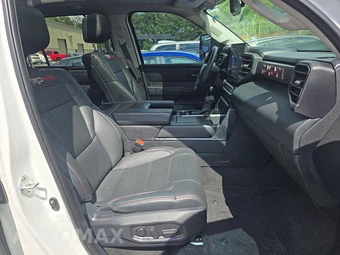 2023 Toyota Sequoia TRD Pro - miniatura 8