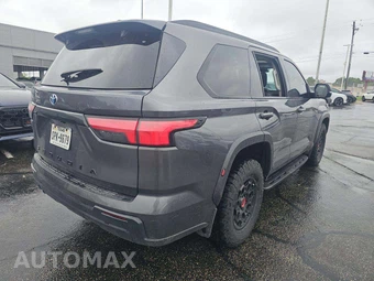 2023 Toyota Sequoia TRD Pro – miniatura 3