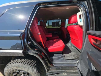 2023 Toyota Sequoia TRD Pro - miniatura 17