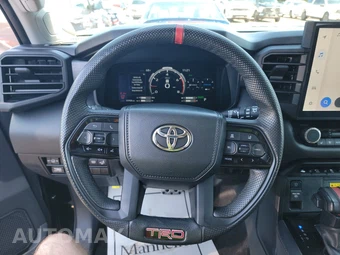 2023 Toyota Sequoia TRD Pro - miniatura 10