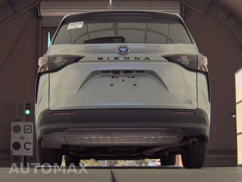 2023 Toyota Sienna LE 8-Passenger 120.5" WB - miniatura 7