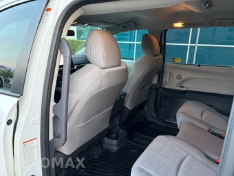 2023 Toyota Sienna LE 8-Passenger 120.5" WB - miniatura 13