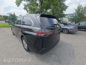 2023 Toyota Sienna LE 8-Passenger 120.5" WB - miniatura 2