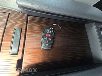 2023 Toyota Sienna LE 8-Passenger 120.5" WB - miniatura 8