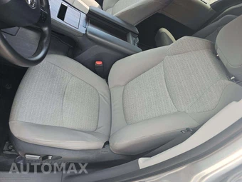 2023 Toyota Sienna LE 8-Passenger 120.5" WB - miniatura 3