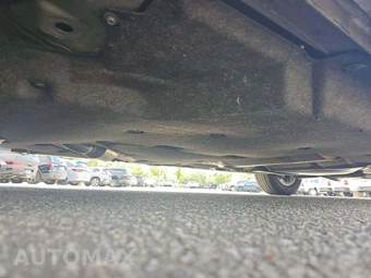 2023 Toyota Sienna LE 8-Passenger 120.5" WB - miniatura 4