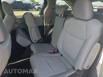 2023 Toyota Sienna LE 8-Passenger 120.5" WB - miniatura 13