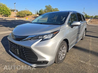 2023 Toyota Sienna LE 8-Passenger 120.5" WB