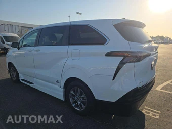 2023 Toyota Sienna LE 8-Passenger 120.5" WB - miniatura 2