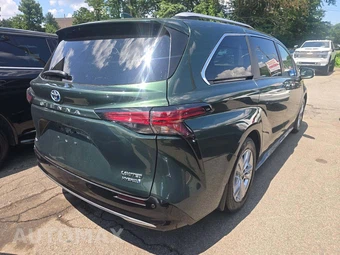 2023 Toyota Sienna Limited 7-Passenger 120.5" WB - miniatura 3