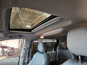 2023 Toyota Sienna Limited 7-Passenger 120.5" WB - miniatura 19