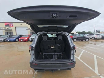 2023 Toyota Sienna Woodland Edition 7-Passenger 120.5" WB - miniatura 12