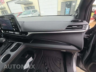 2023 Toyota Sienna Woodland Edition 7-Passenger 120.5" WB - miniatura 17