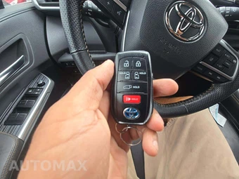 2023 Toyota Sienna Woodland Edition 7-Passenger 120.5" WB - miniatura 5