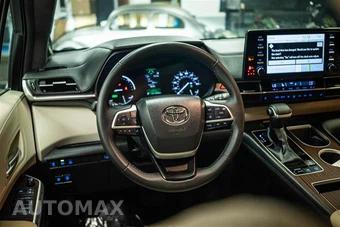 2023 Toyota Sienna XLE 7-Passenger 120.5" WB - miniatura 16