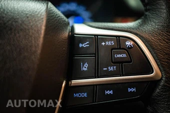 2023 Toyota Sienna XLE 7-Passenger 120.5" WB - miniatura 21