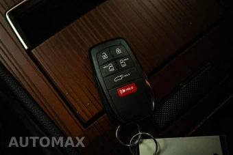 2023 Toyota Sienna XLE 7-Passenger 120.5" WB - miniatura 24