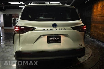 2023 Toyota Sienna XLE 7-Passenger 120.5" WB - miniatura 6