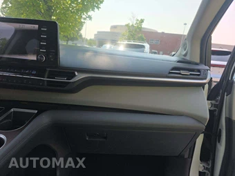 2023 Toyota Sienna XLE 7-Passenger 120.5" WB - miniatura 17