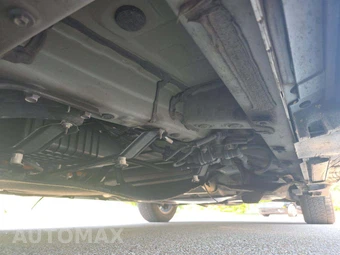 2023 Toyota Sienna XLE 7-Passenger 120.5" WB - miniatura 4