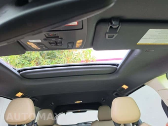 2023 Toyota Sienna XLE 7-Passenger 120.5" WB - miniatura 11