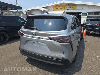 2023 Toyota Sienna XLE 7-Passenger 120.5" WB - miniatura 3