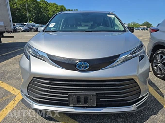 2023 Toyota Sienna XLE 7-Passenger 120.5" WB - miniatura 2