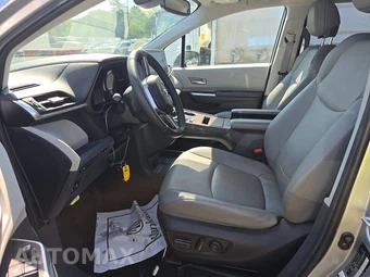 2023 Toyota Sienna XLE 7-Passenger 120.5" WB - miniatura 7
