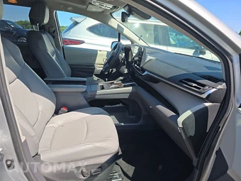 2023 Toyota Sienna XLE 7-Passenger 120.5" WB - miniatura 8