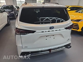 2023 Toyota Sienna XLE 7-Passenger 120.5" WB - miniatura 13