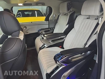 2023 Toyota Sienna XLE 7-Passenger 120.5" WB - miniatura 24