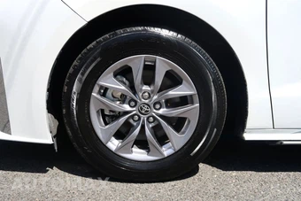 2023 Toyota Sienna XLE 7-Passenger 120.5" WB - miniatura 33
